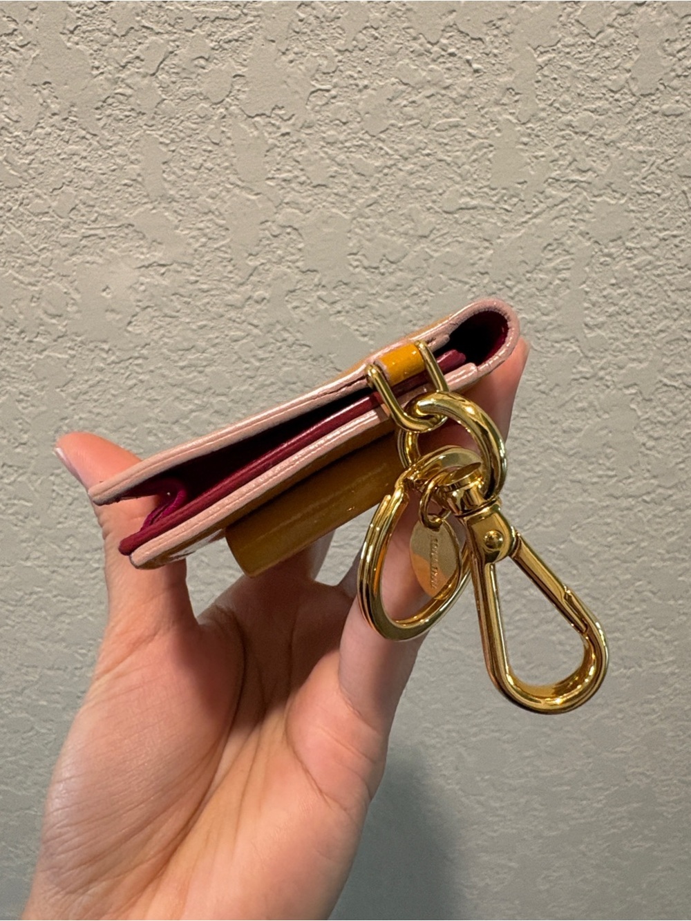 Miu Miu Glossy Patent Card Key Holder Wallet - Picture 5 of 12